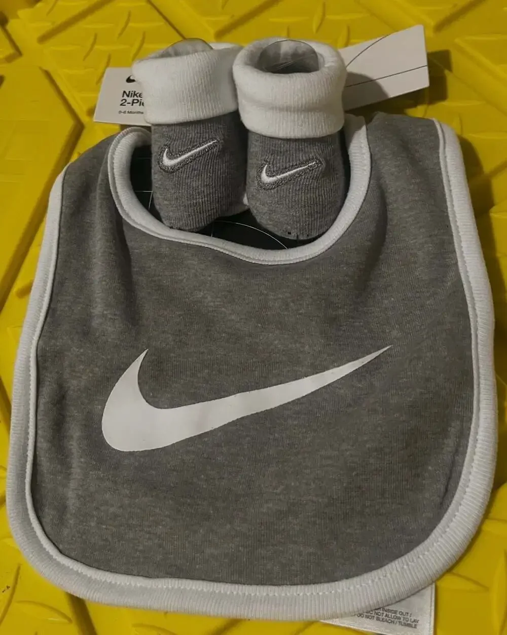 Nike Baby Bib and Booties Set 0-6 Months Grey White